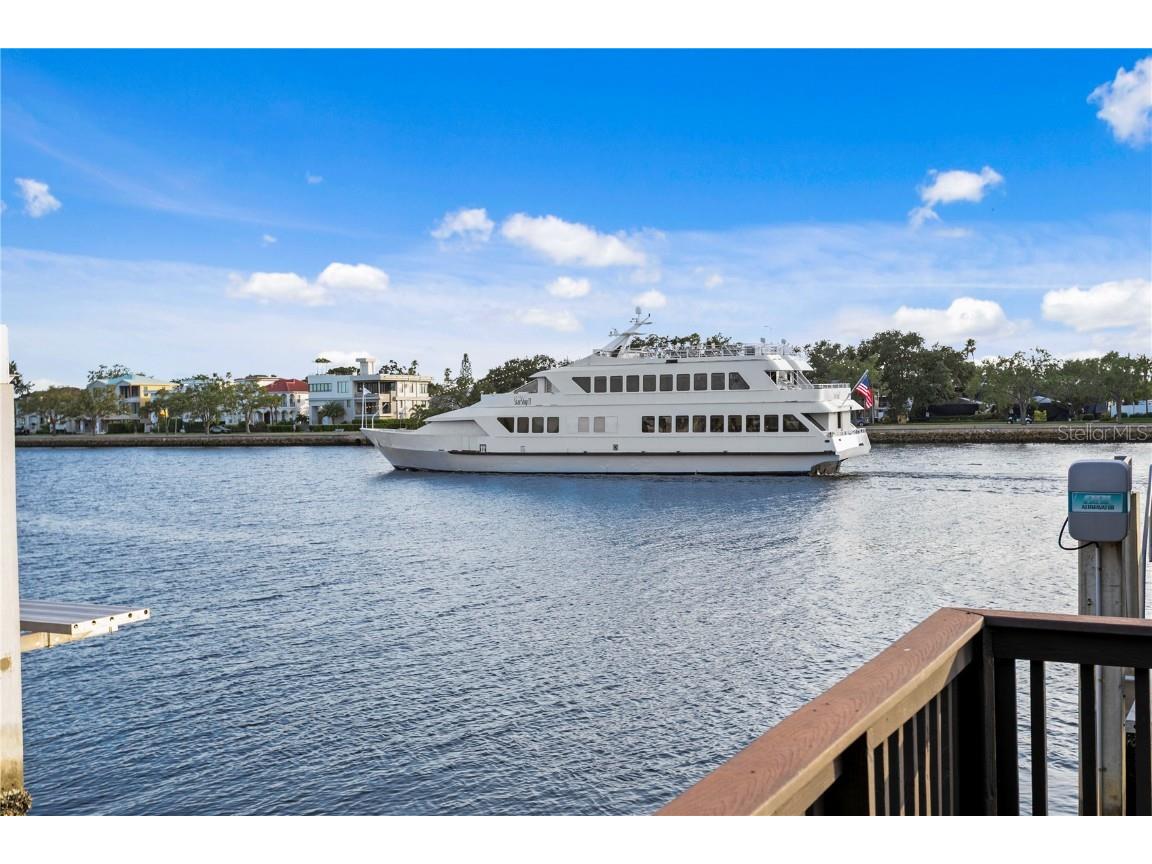 1155 Abbeys Way Tampa FL 33602 - SEDDON CHANNEL TB8409679 image36