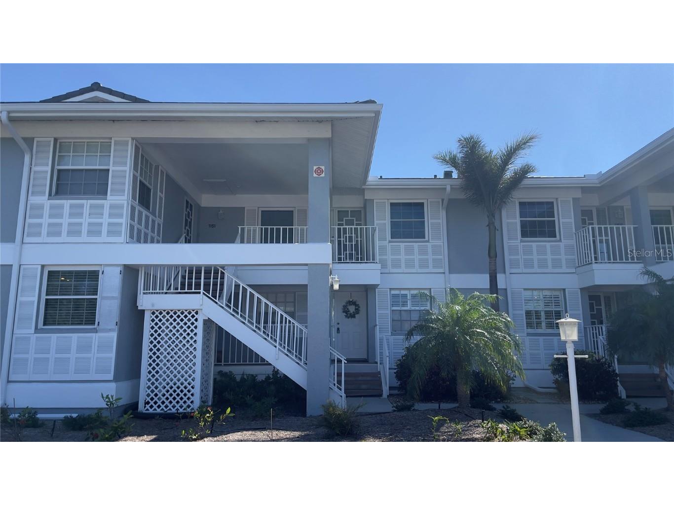 1155 Edgewater Circle #28 Bradenton FL 34209 - PALMA SOLA BAY/SARASOTA BAY A4634747 image2