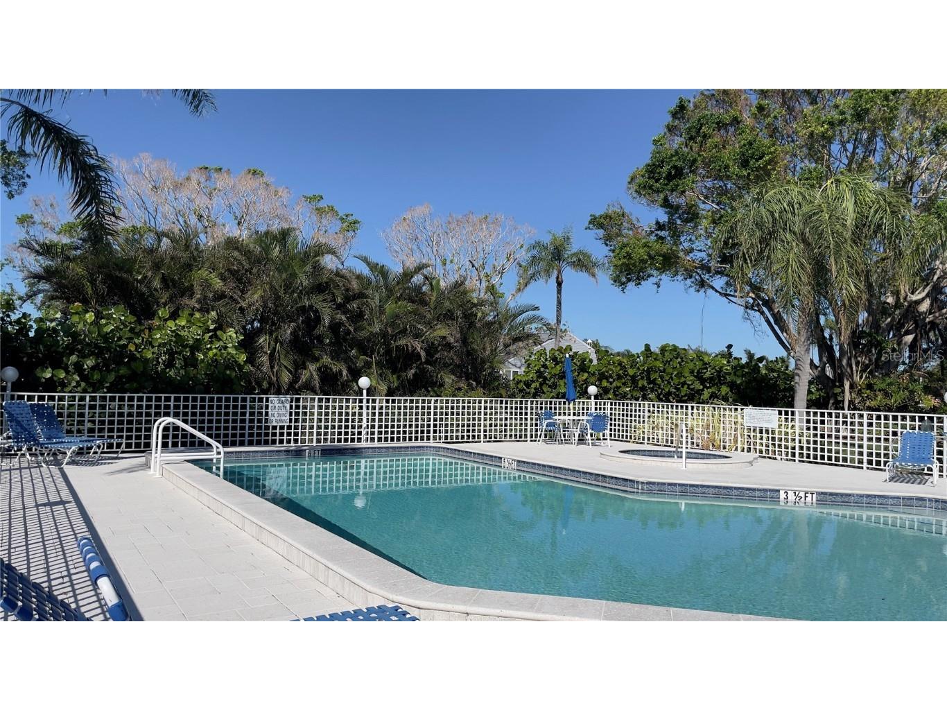 1155 Edgewater Circle #28 Bradenton FL 34209 - PALMA SOLA BAY/SARASOTA BAY A4634747 image35