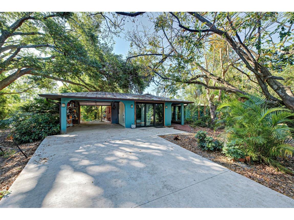 1155 Forest Drive Englewood FL 34223 D6134374 image1