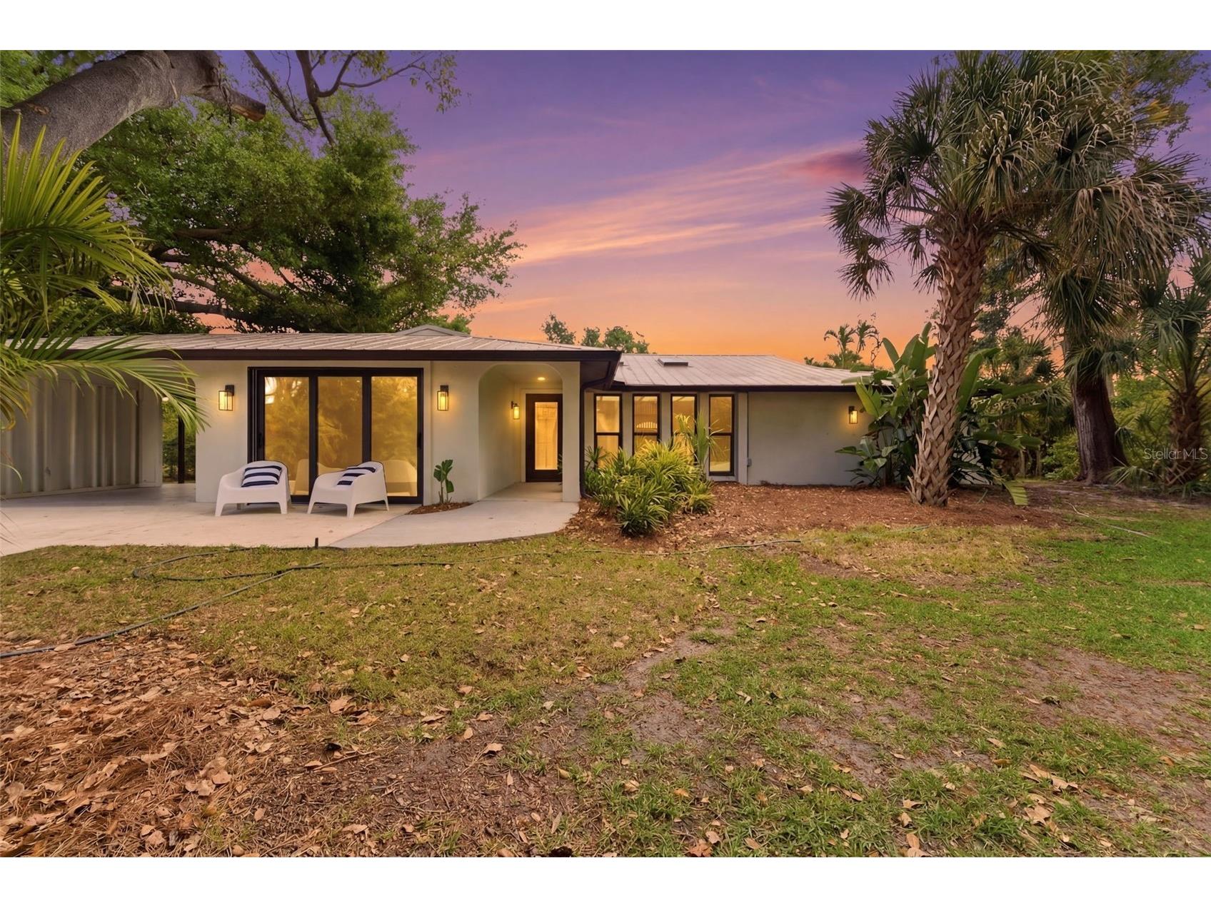 1155 Forest Drive Englewood FL 34223 D6146875 image1