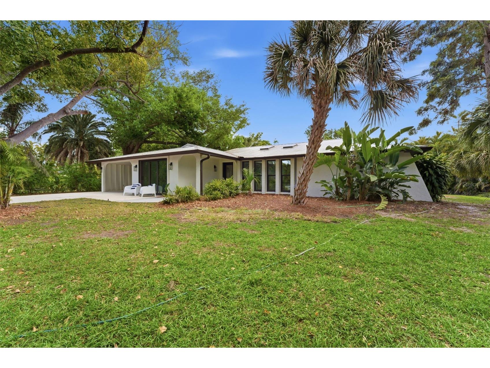 1155 Forest Drive Englewood FL 34223 D6146875 image3
