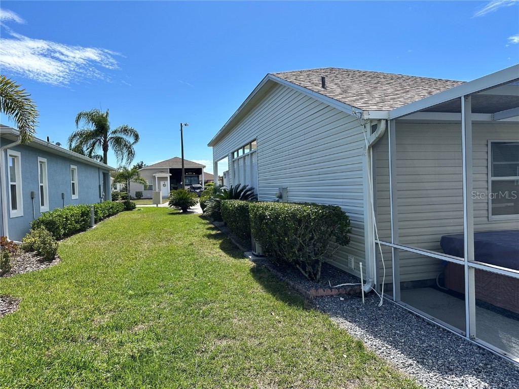 1155 Motorcoach Drive Polk City FL 33868 L4951114 image4