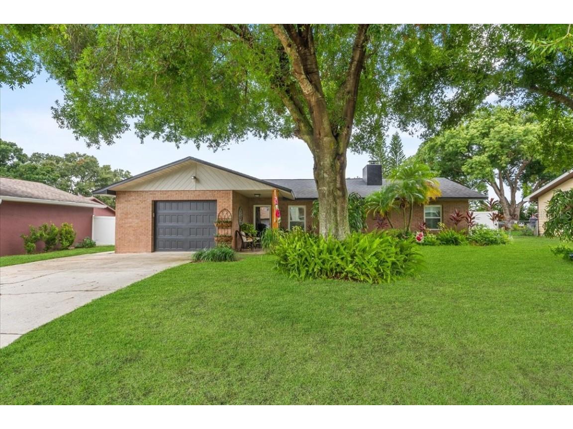 1155 N 11th Street Eagle Lake FL 33839 - LAKE MCCLEOD P4937142 image4