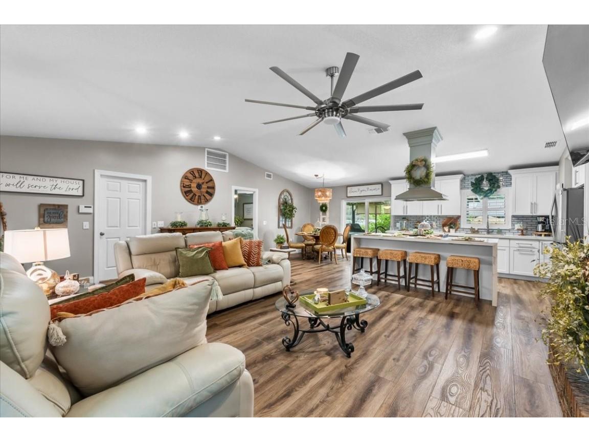 1155 N 11th Street Eagle Lake FL 33839 - LAKE MCCLEOD P4937142 image8