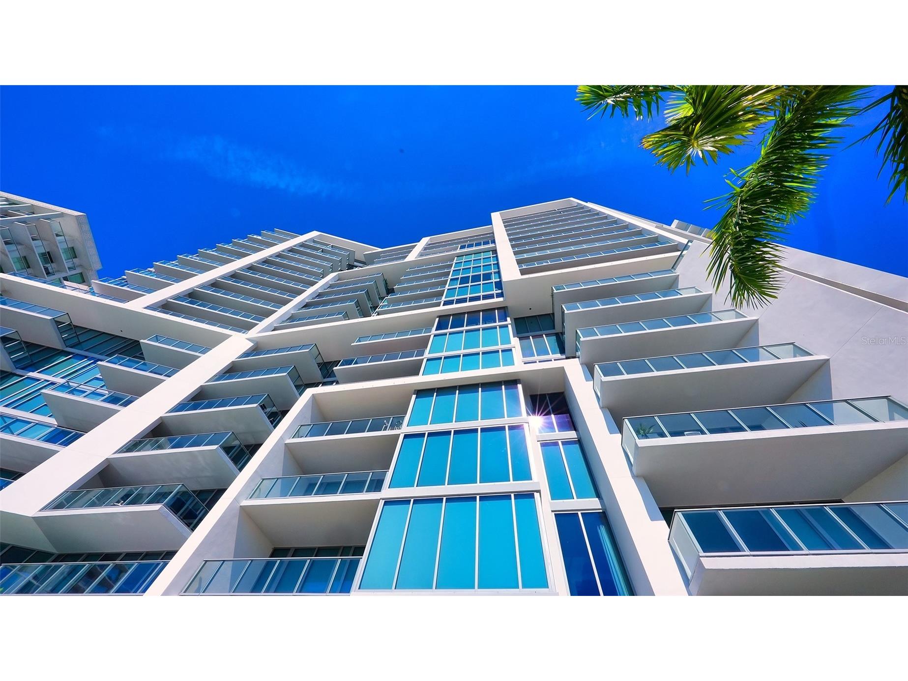 1155 N Gulfstream Avenue #1107 Sarasota FL 34236 - SARASOTA BAY / MARINA JACK A4689252 image61