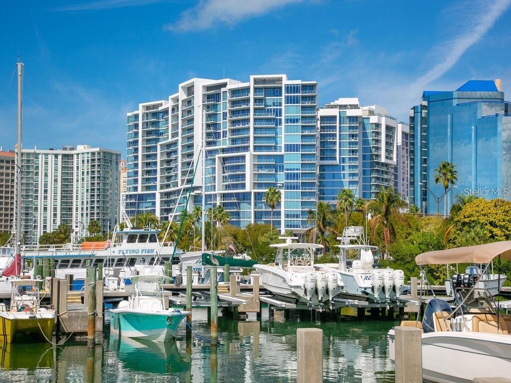1155 N Gulfstream Avenue #1506 Sarasota FL 34236 - SARASOTA BAY A4597037 image1