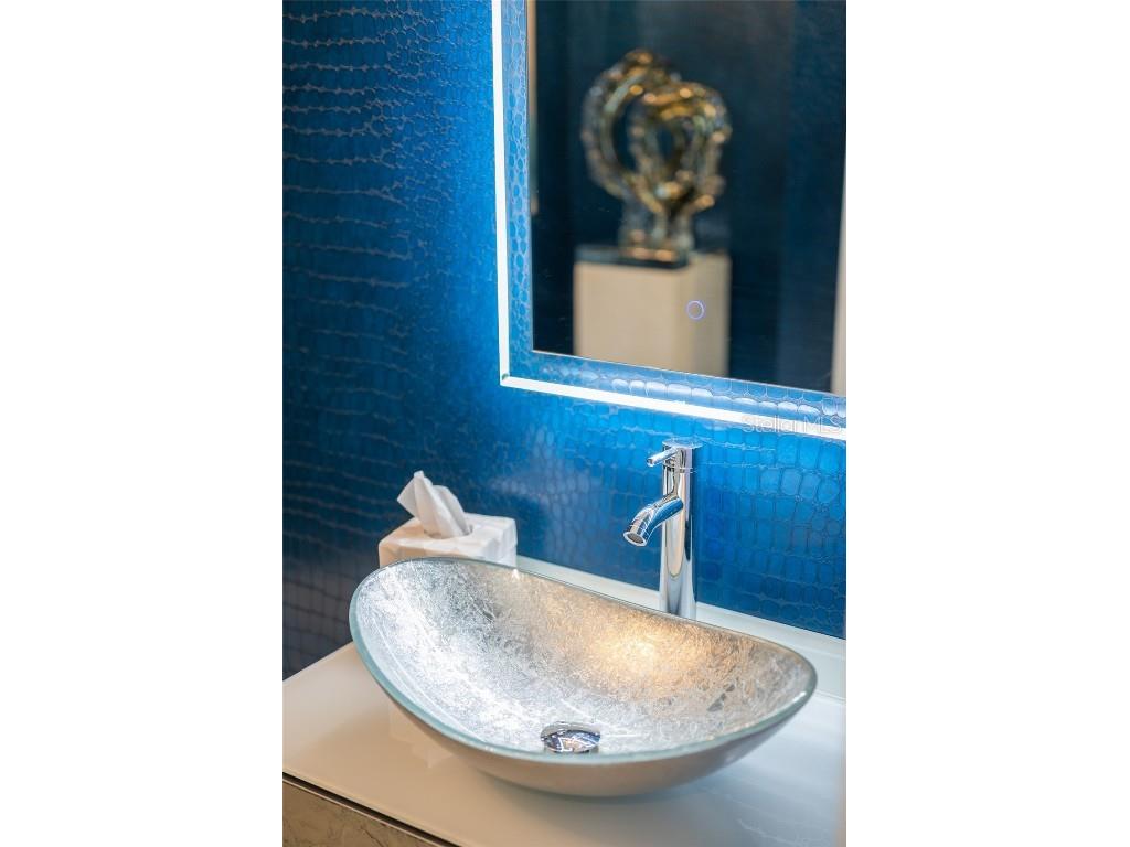 1155 N Gulfstream Avenue #1607 Sarasota FL 34236 A4664961 image24