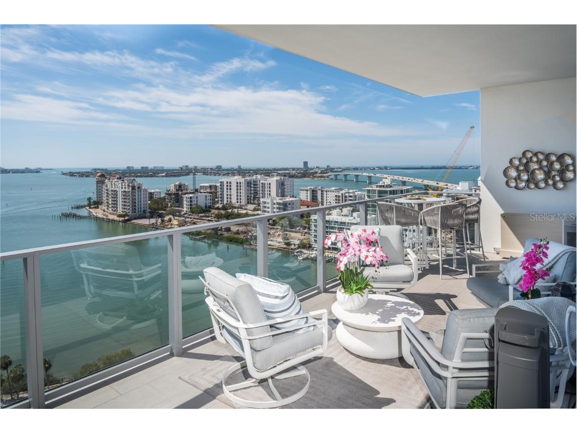 1155 N Gulfstream Avenue #1607 Sarasota FL 34236 A4664961 image3