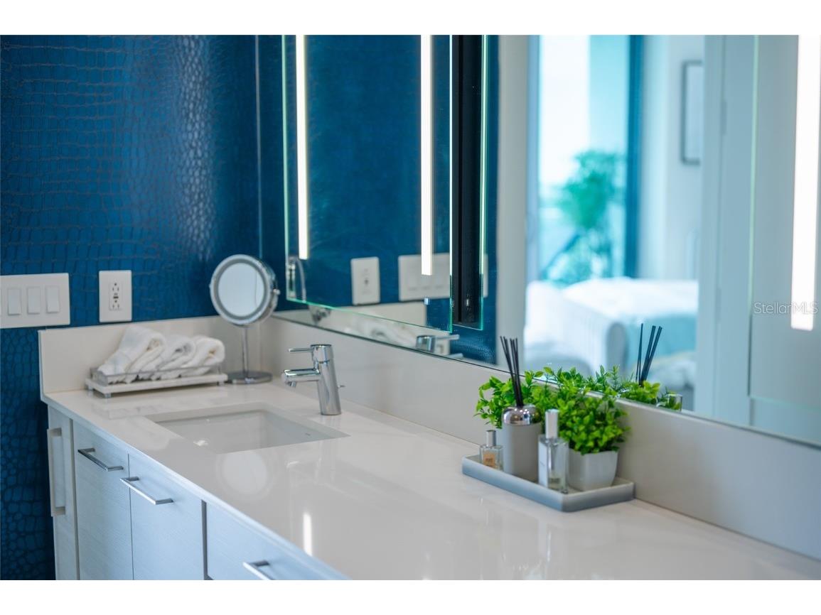 1155 N Gulfstream Avenue #1607 Sarasota FL 34236 A4664961 image31