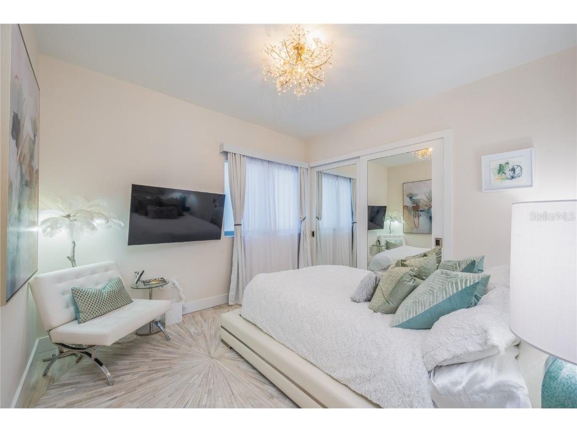 1155 N Gulfstream Avenue #1607 Sarasota FL 34236 A4664961 image35