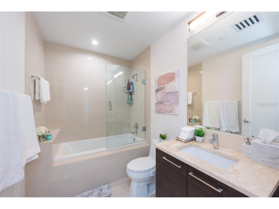 1155 N Gulfstream Avenue #1607 Sarasota FL 34236 A4664961 image40