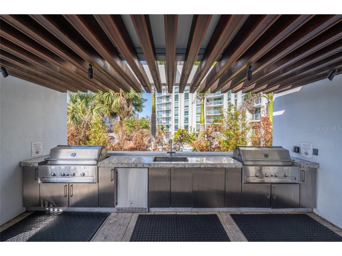 1155 N Gulfstream Avenue #1607 Sarasota FL 34236 A4664961 image49