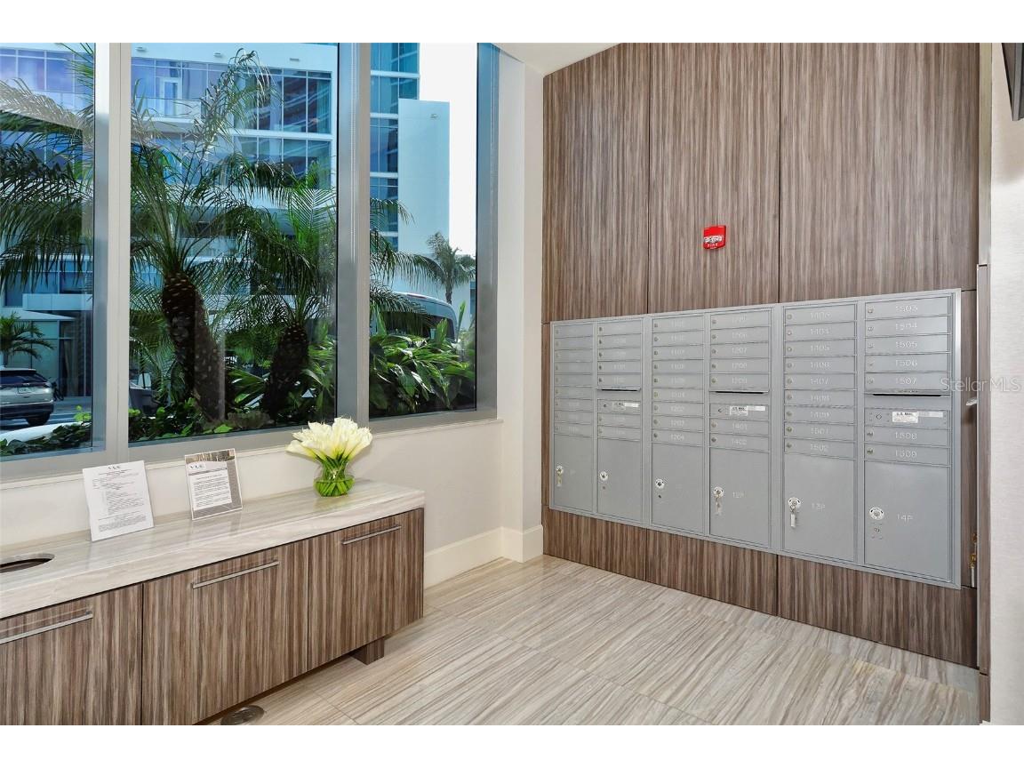 1155 N Gulfstream Avenue #1704 Sarasota FL 34236 - SARASOTA BAY A4676211 image52