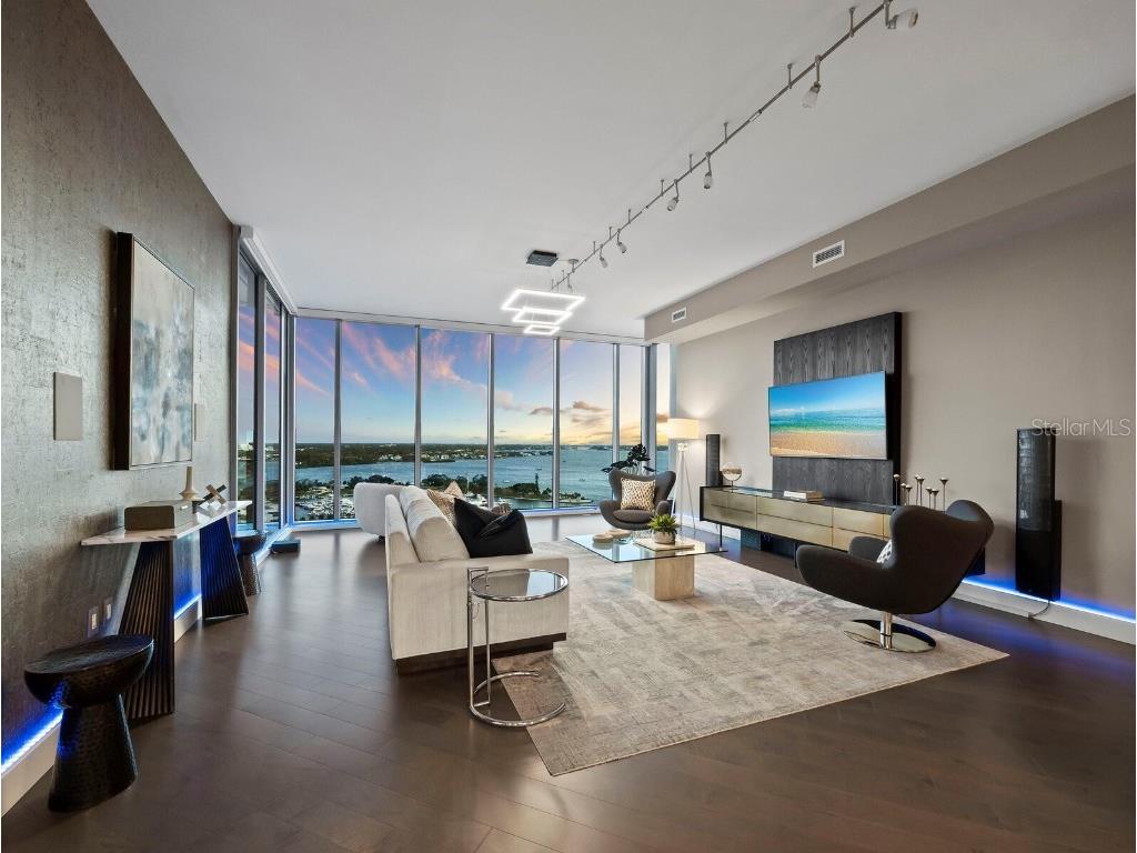 1155 N Gulfstream Avenue #1709 Sarasota FL 34236 A4670307 image10