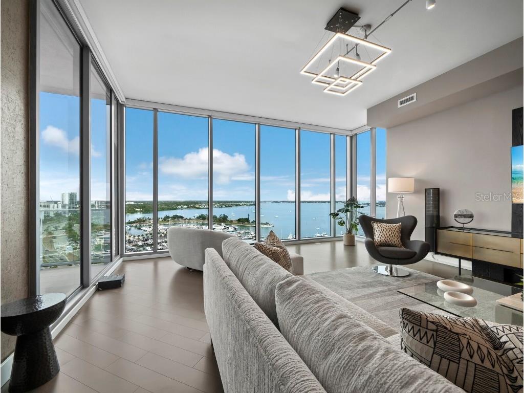 1155 N Gulfstream Avenue #1709 Sarasota FL 34236 A4670307 image12