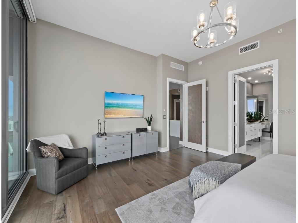 1155 N Gulfstream Avenue #1709 Sarasota FL 34236 A4670307 image22