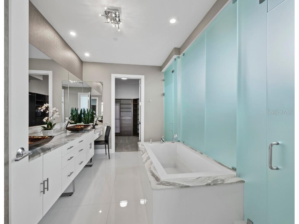 1155 N Gulfstream Avenue #1709 Sarasota FL 34236 A4670307 image23