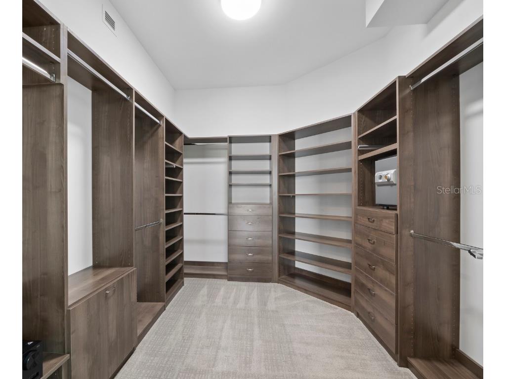 1155 N Gulfstream Avenue #1709 Sarasota FL 34236 A4670307 image27