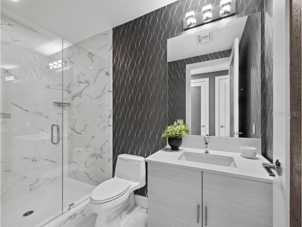 1155 N Gulfstream Avenue #1709 Sarasota FL 34236 A4670307 image29