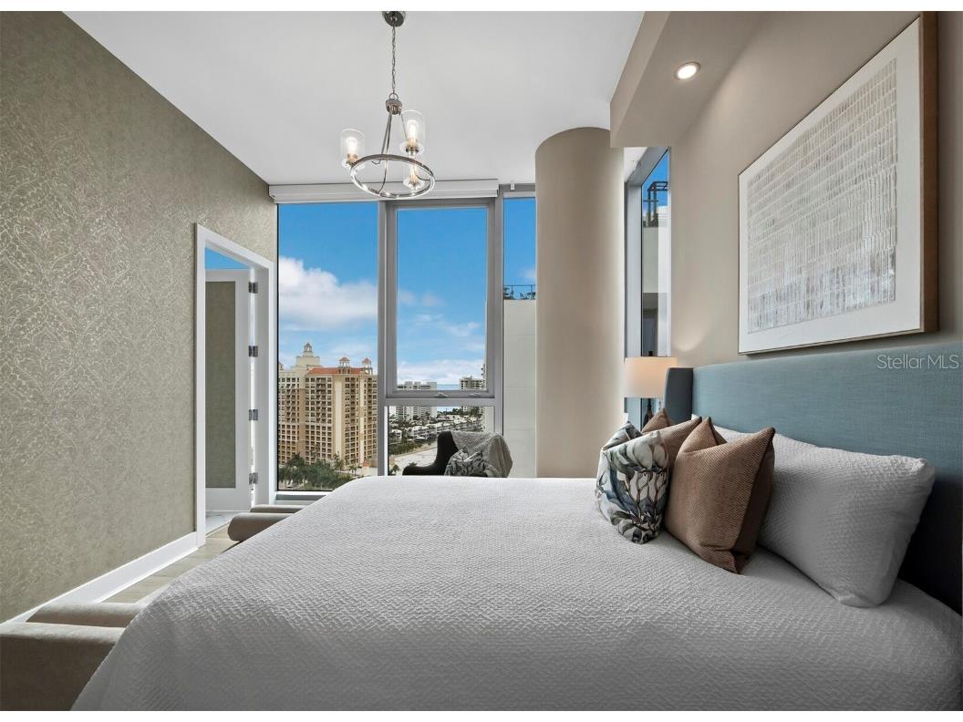 1155 N Gulfstream Avenue #1709 Sarasota FL 34236 A4670307 image32