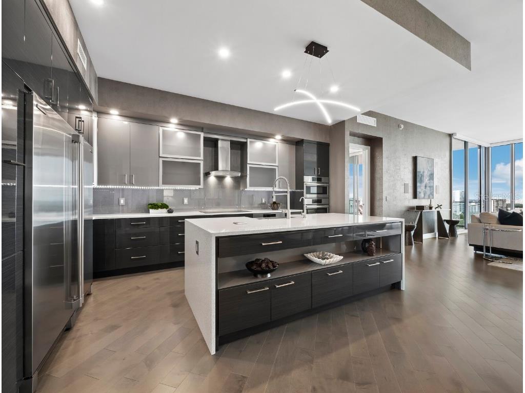 1155 N Gulfstream Avenue #1709 Sarasota FL 34236 A4670307 image5