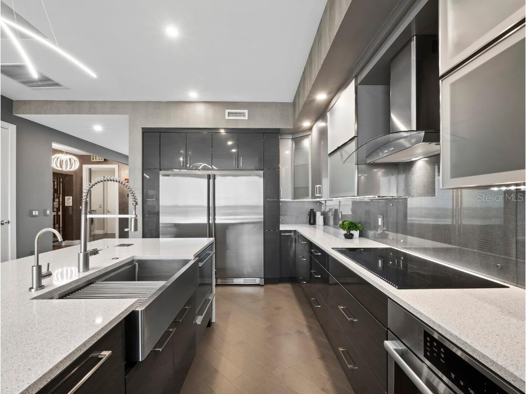 1155 N Gulfstream Avenue #1709 Sarasota FL 34236 A4670307 image6