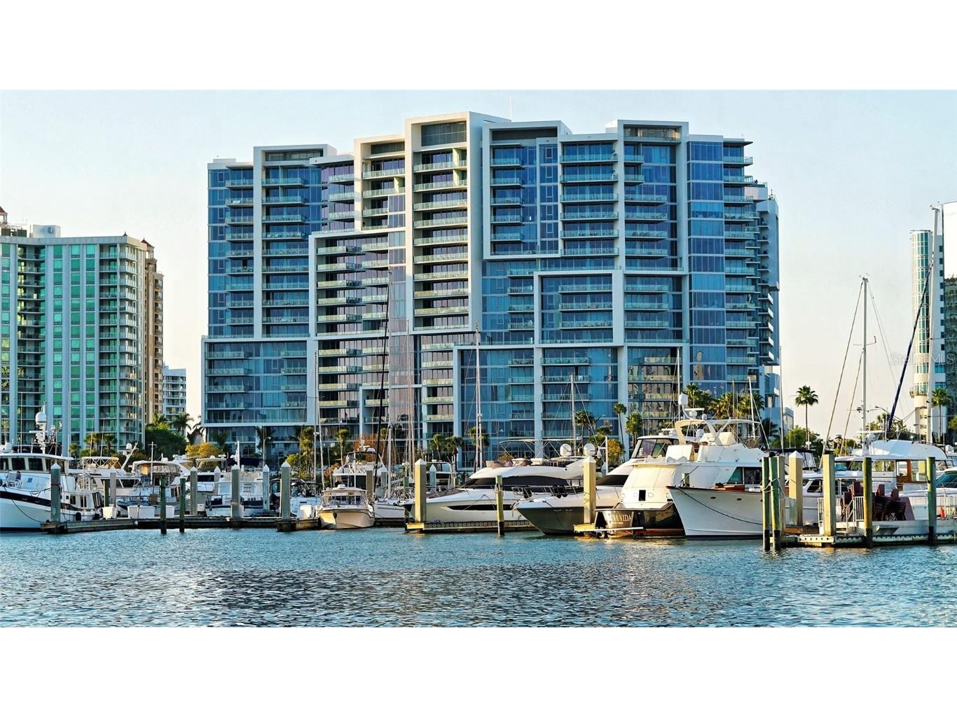 1155 N Gulfstream Avenue #207 Sarasota FL 34236 - SARASOTA BAY A4630841 image1
