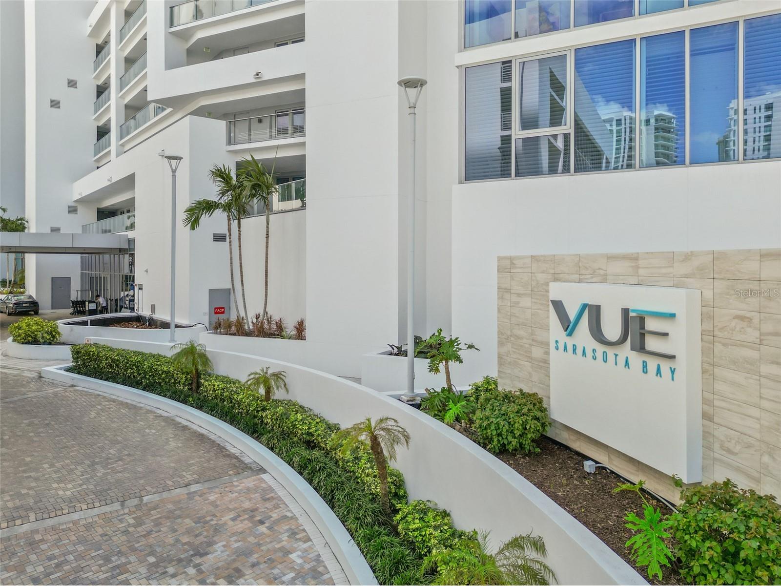 1155 N Gulfstream Avenue #306 Sarasota FL 34236 - SARASOTA BAY A4689553 image2