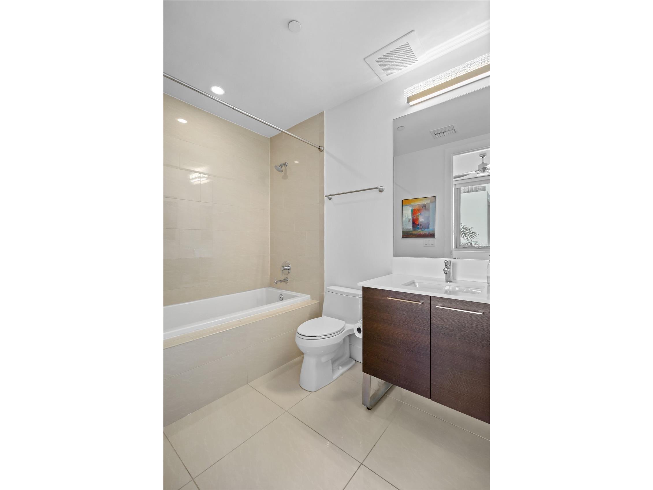 1155 N Gulfstream Avenue #306 Sarasota FL 34236 - SARASOTA BAY A4689553 image30