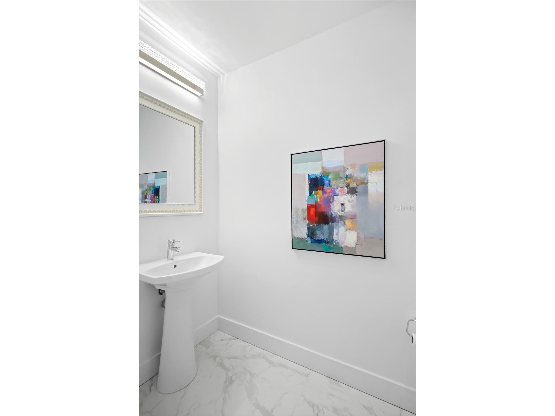 1155 N Gulfstream Avenue #306 Sarasota FL 34236 - SARASOTA BAY A4689553 image33