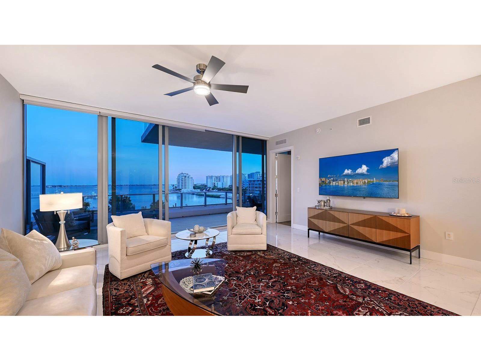 1155 N Gulfstream Avenue #401 Sarasota FL 34236 A4689843 image17