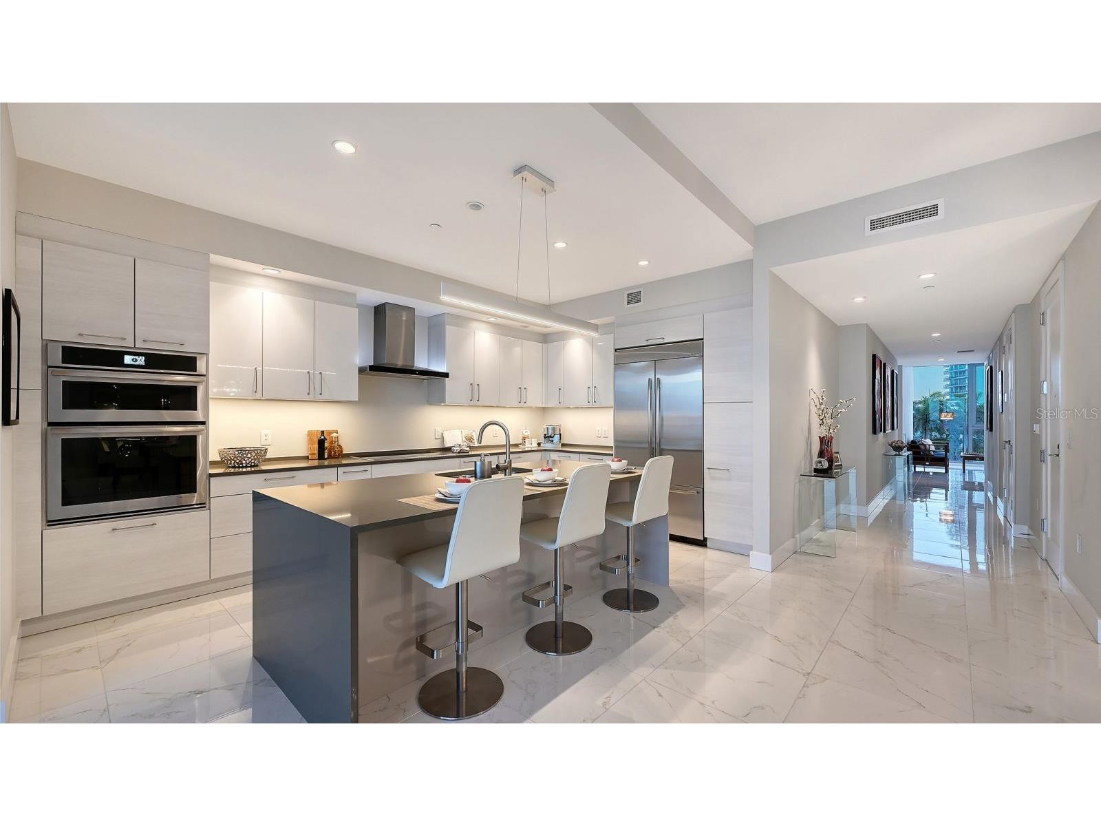 1155 N Gulfstream Avenue #401 Sarasota FL 34236 A4689843 image29