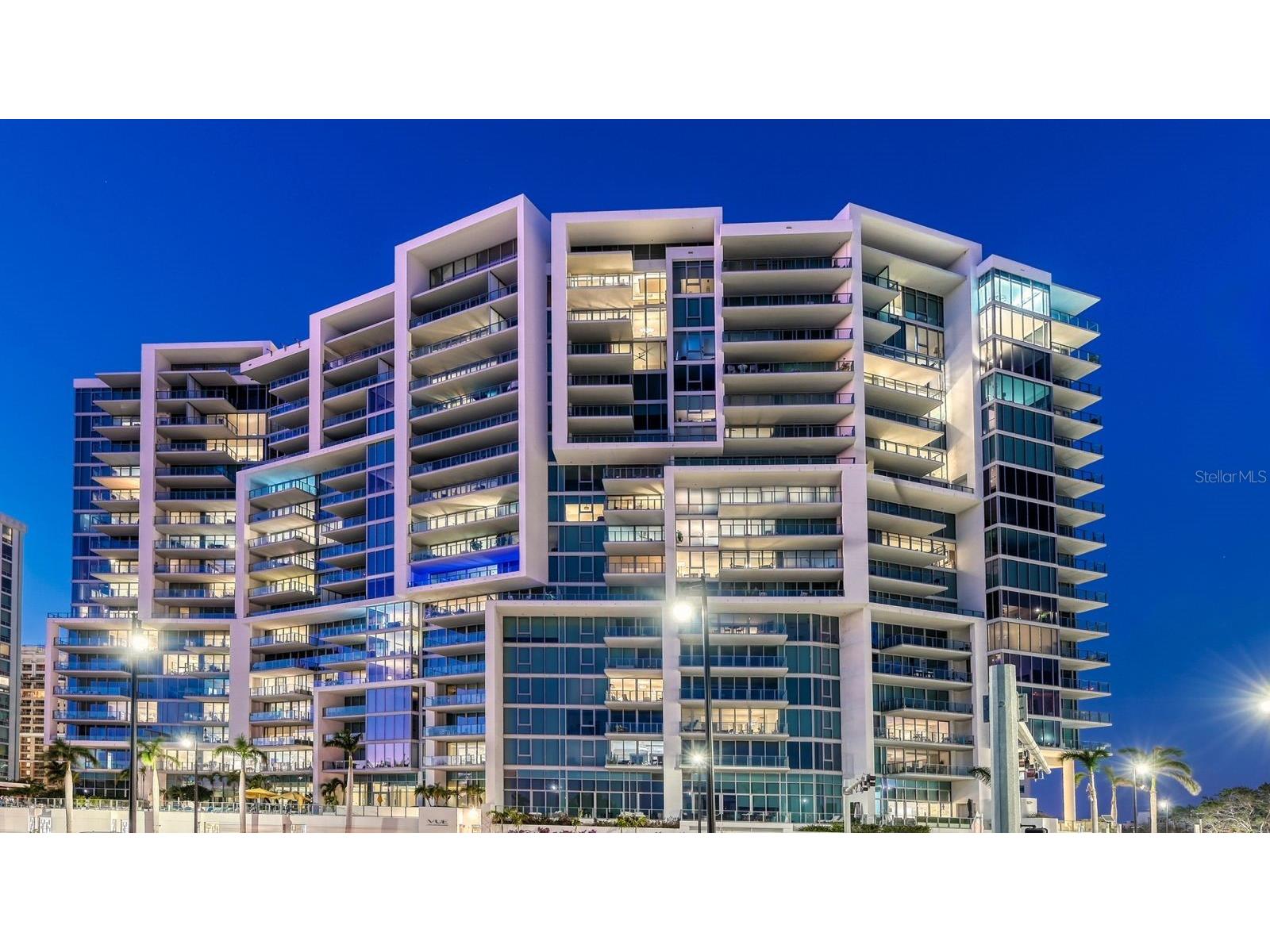 1155 N Gulfstream Avenue #401 Sarasota FL 34236 A4689843 image3