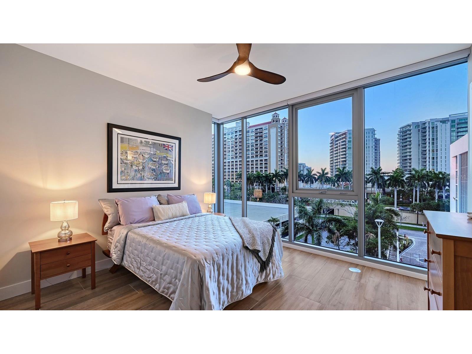 1155 N Gulfstream Avenue #401 Sarasota FL 34236 A4689843 image48