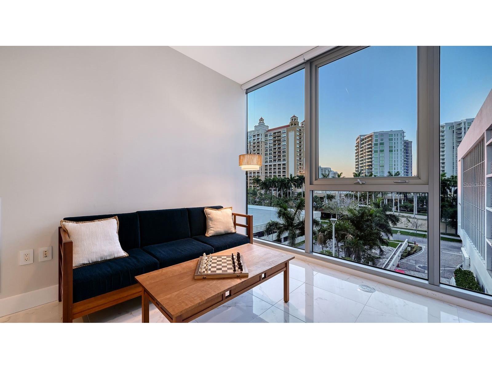 1155 N Gulfstream Avenue #401 Sarasota FL 34236 A4689843 image60