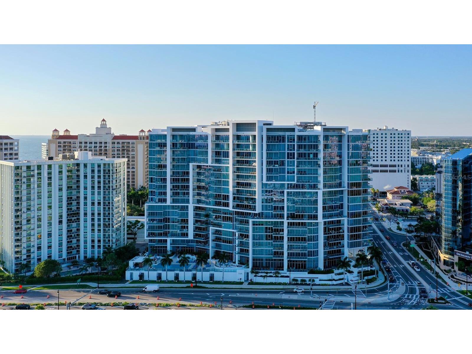 1155 N Gulfstream Avenue #401 Sarasota FL 34236 A4689843 image71