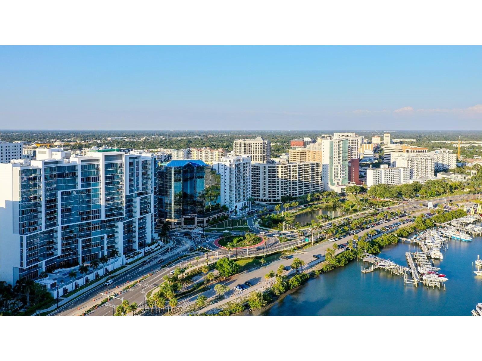 1155 N Gulfstream Avenue #401 Sarasota FL 34236 A4689843 image72