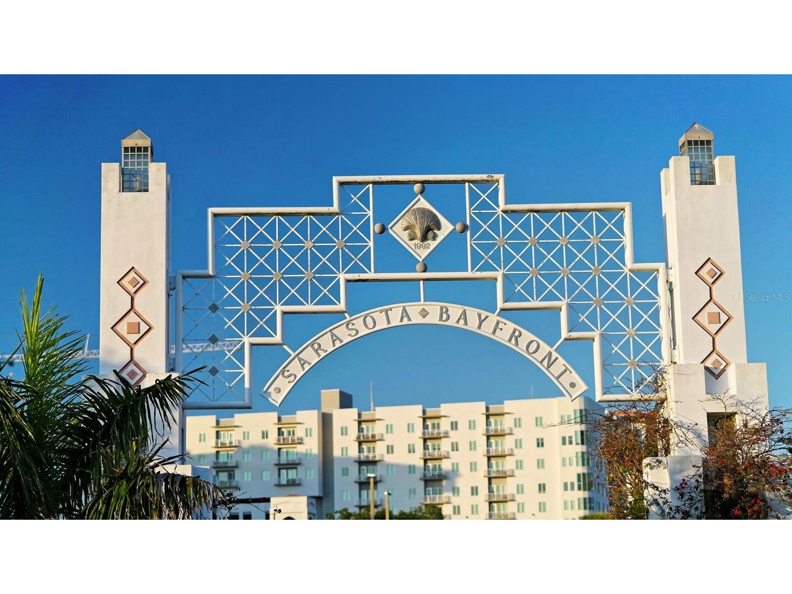 1155 N Gulfstream Avenue #401 Sarasota FL 34236 A4689843 image96