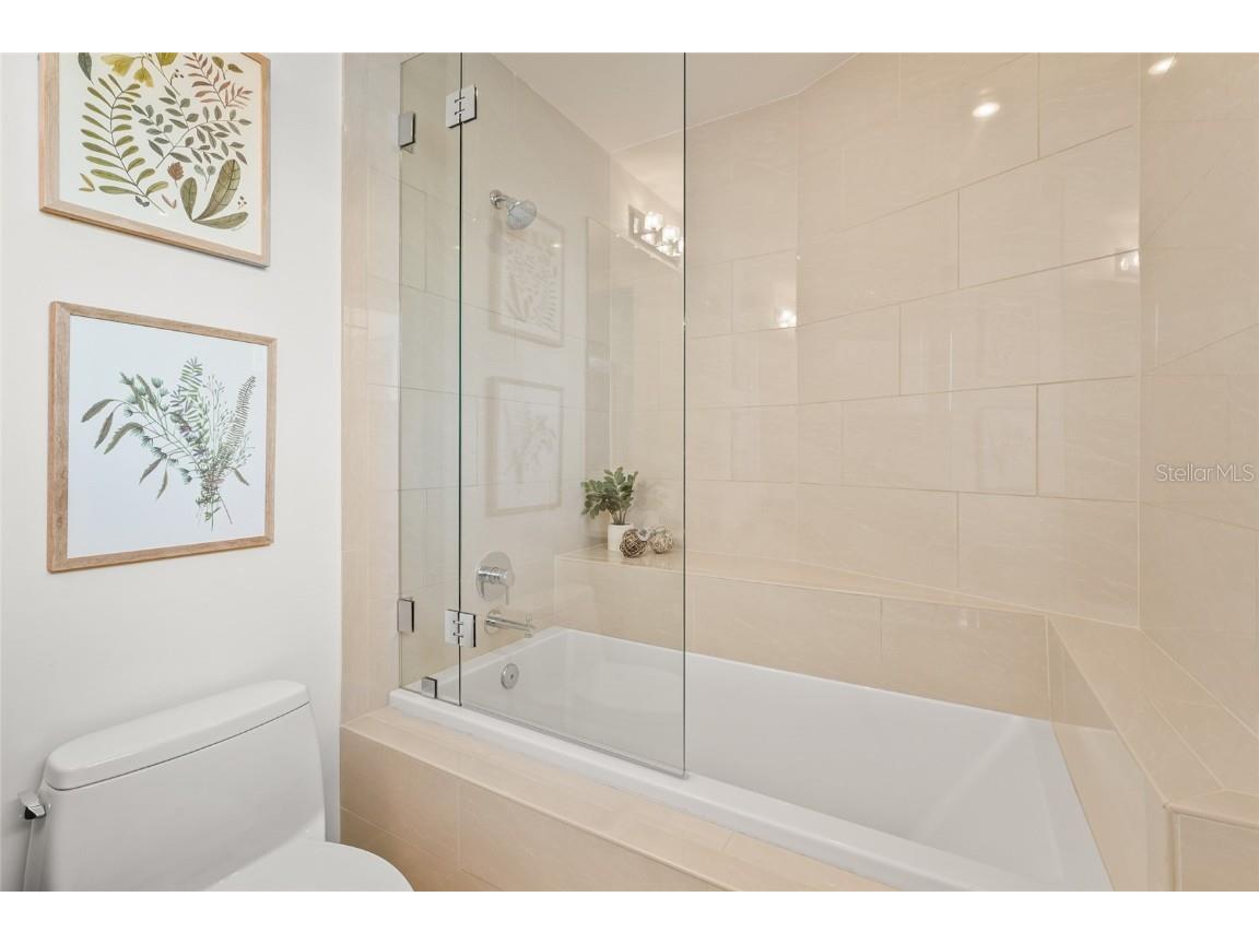 1155 N Gulfstream Avenue #508 Sarasota FL 34236 A4664512 image48