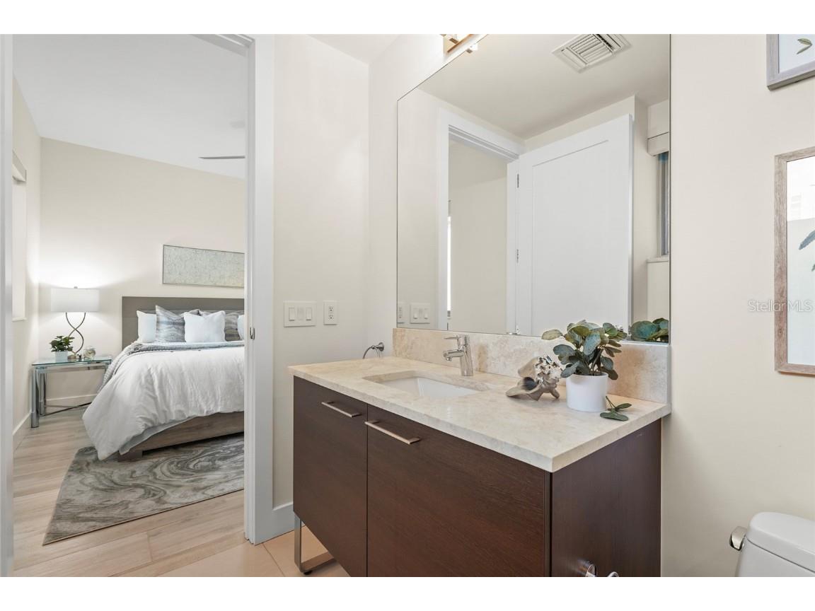 1155 N Gulfstream Avenue #508 Sarasota FL 34236 A4664512 image49