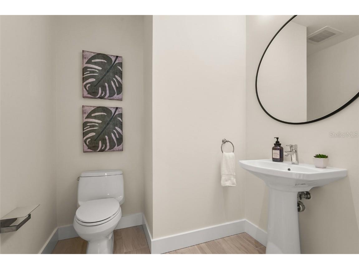 1155 N Gulfstream Avenue #508 Sarasota FL 34236 A4664512 image50