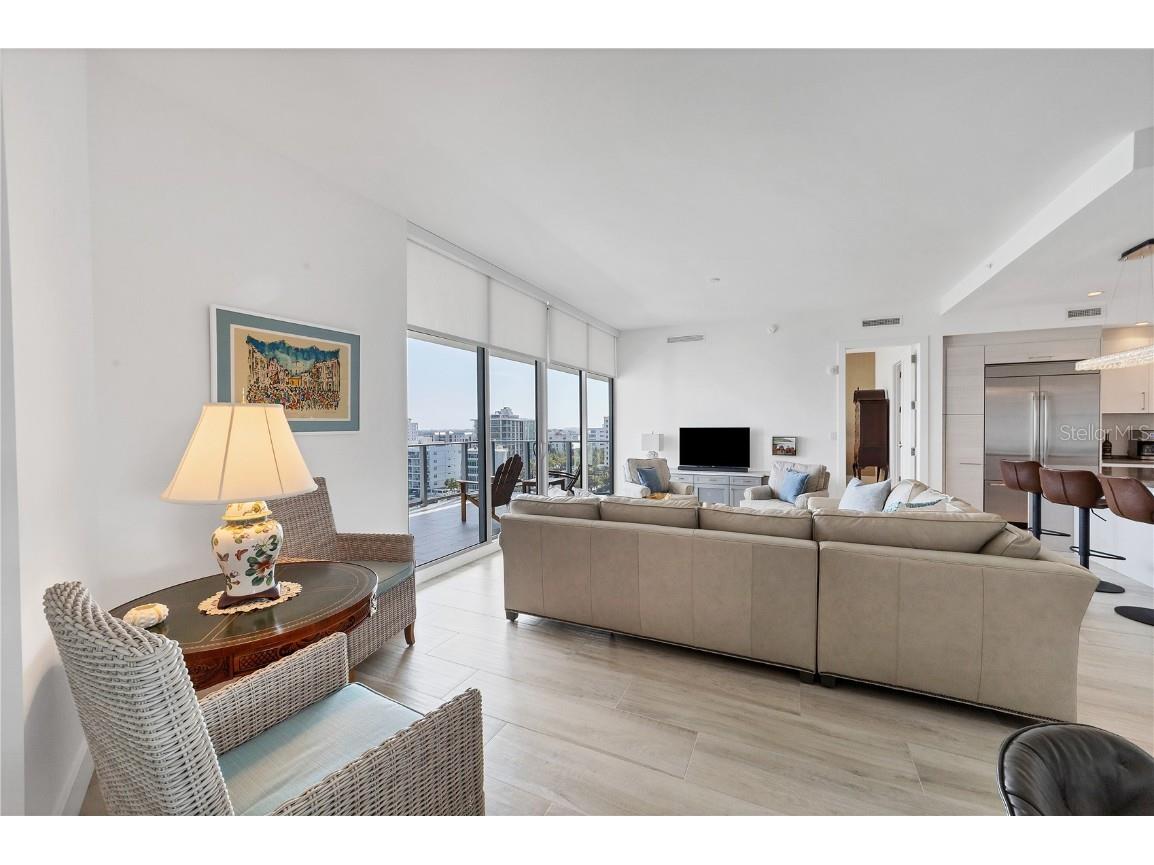 1155 N Gulfstream Avenue #802 Sarasota FL 34236 A4674218 image11