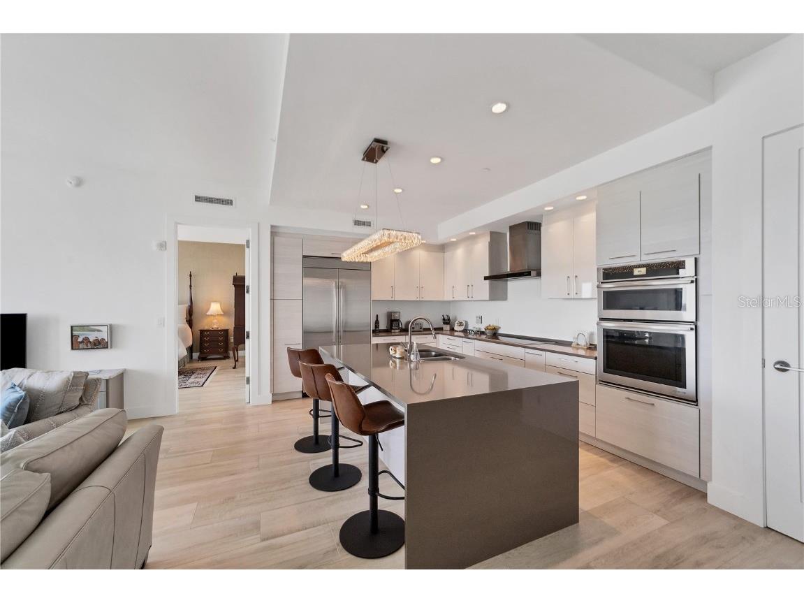 1155 N Gulfstream Avenue #802 Sarasota FL 34236 A4674218 image12