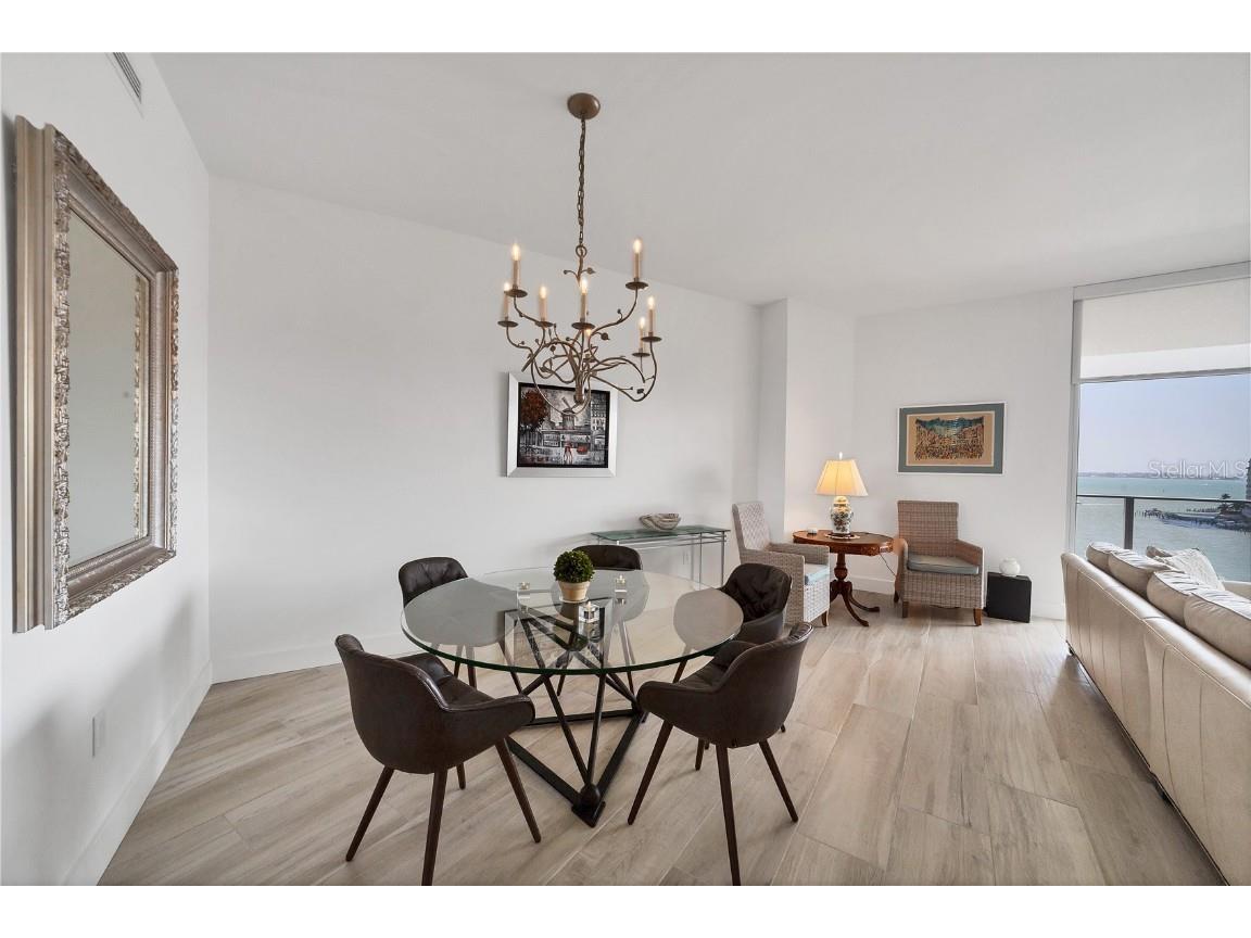 1155 N Gulfstream Avenue #802 Sarasota FL 34236 A4674218 image16