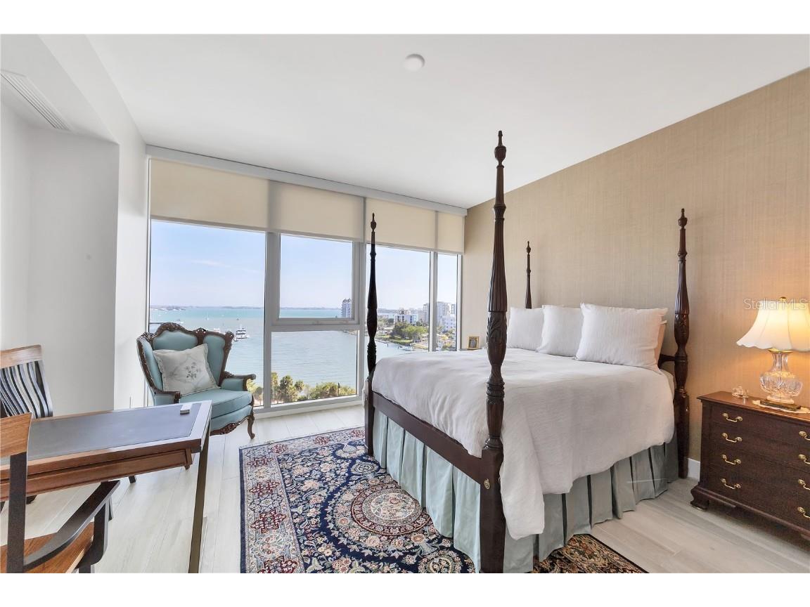 1155 N Gulfstream Avenue #802 Sarasota FL 34236 A4674218 image20