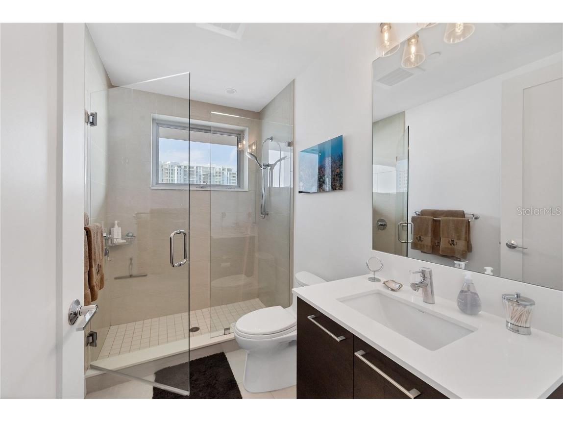 1155 N Gulfstream Avenue #802 Sarasota FL 34236 A4674218 image26