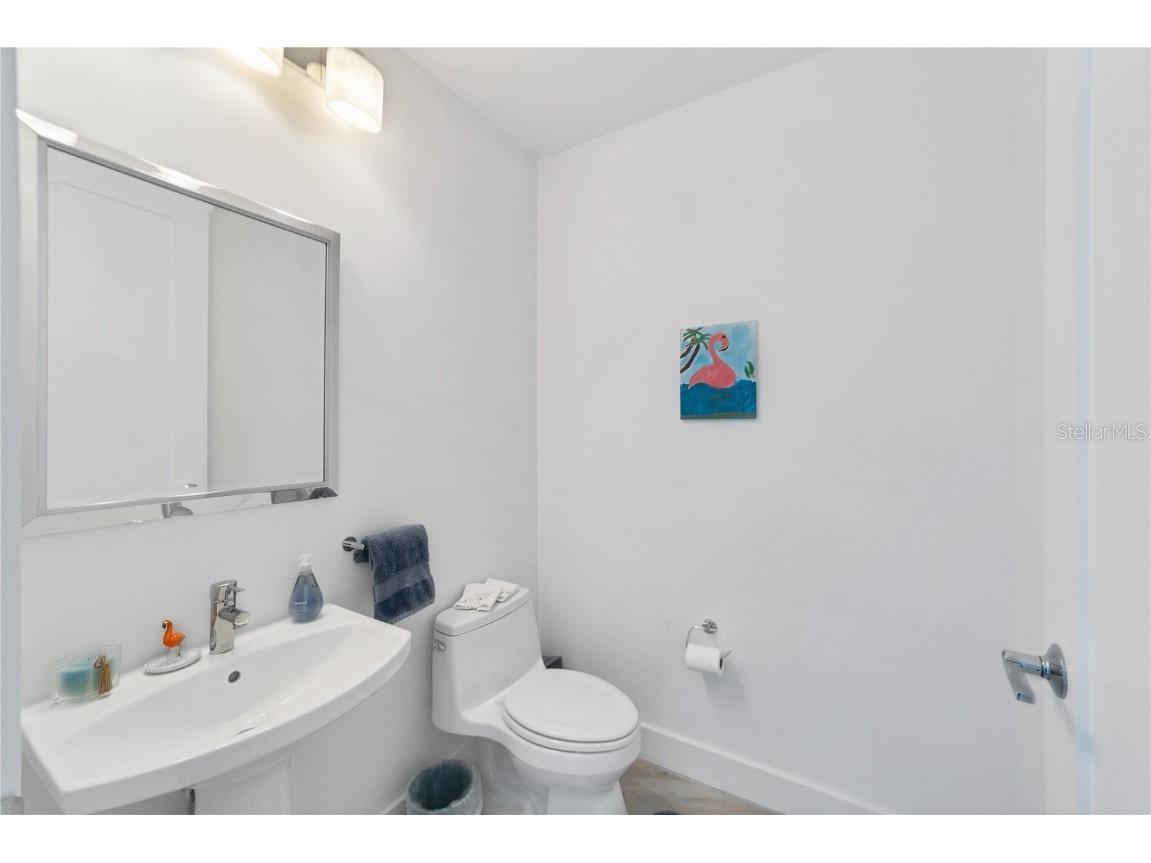 1155 N Gulfstream Avenue #802 Sarasota FL 34236 A4674218 image28