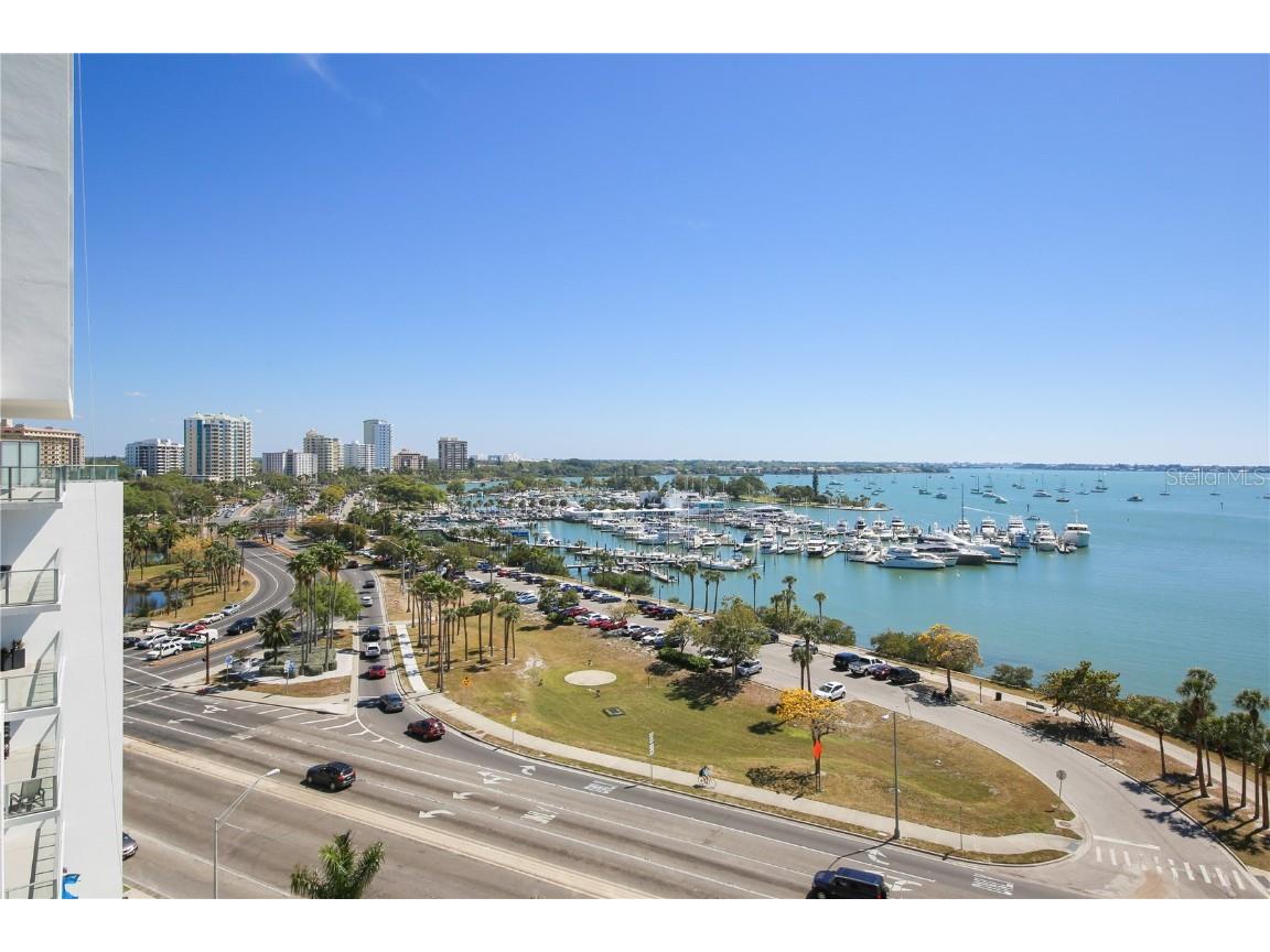 1155 N Gulfstream Avenue #802 Sarasota FL 34236 A4674218 image3