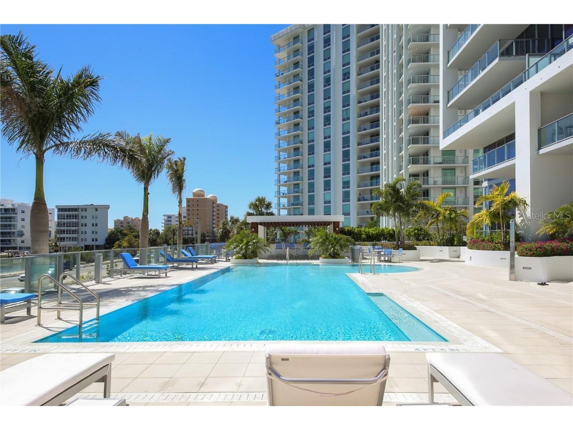 1155 N Gulfstream Avenue #802 Sarasota FL 34236 A4674218 image36